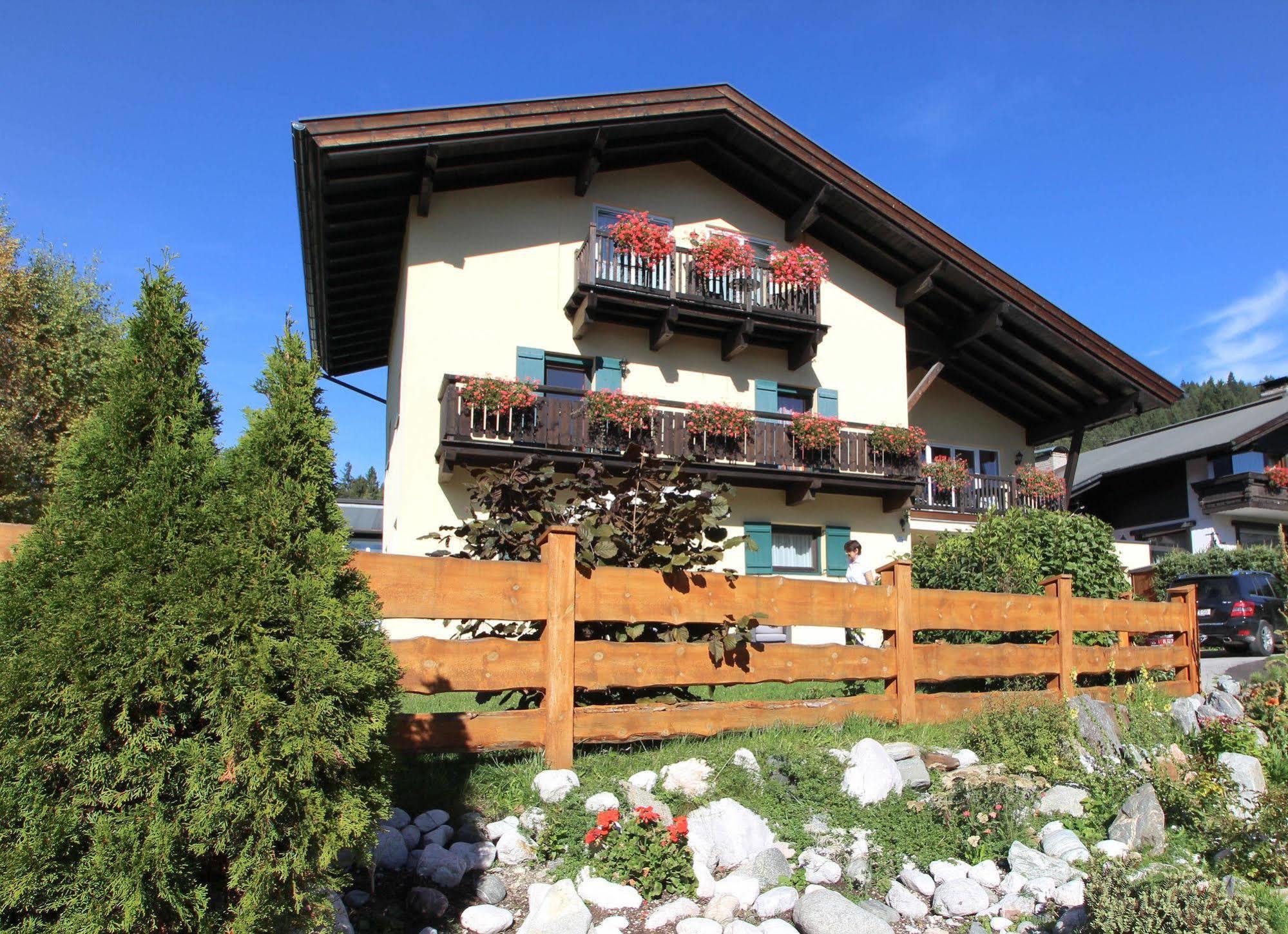 Alpenlandhaus Menardi Seefeld in Tirol Kültér fotó